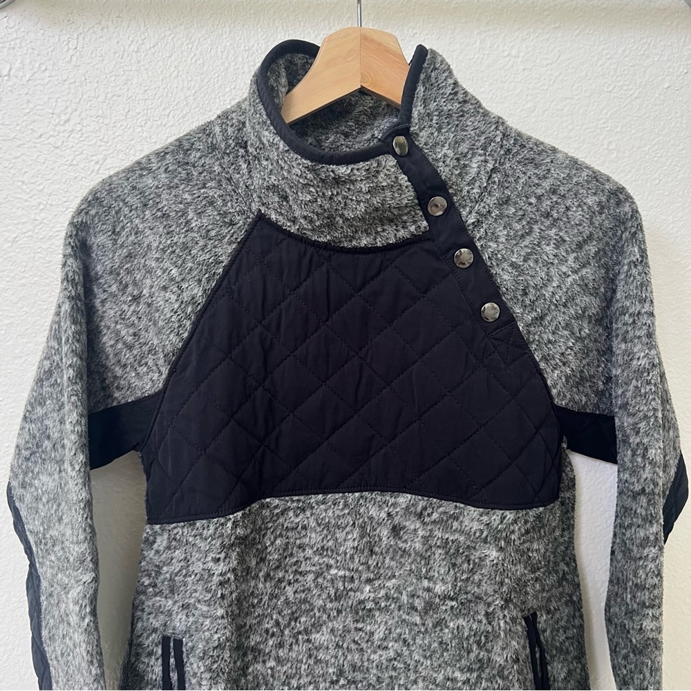 Abercrombie & Fitch Fleece Pullover